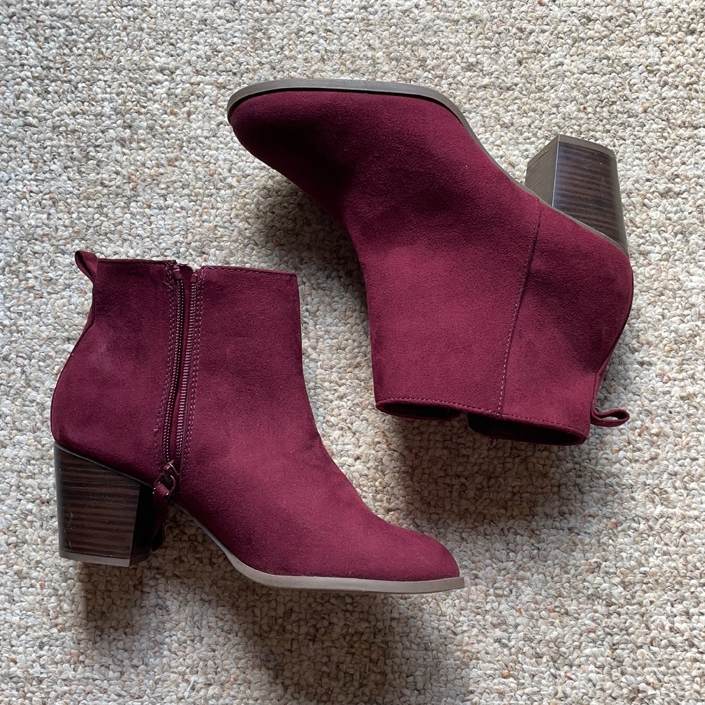 Old Navy Mid Ankle Boot